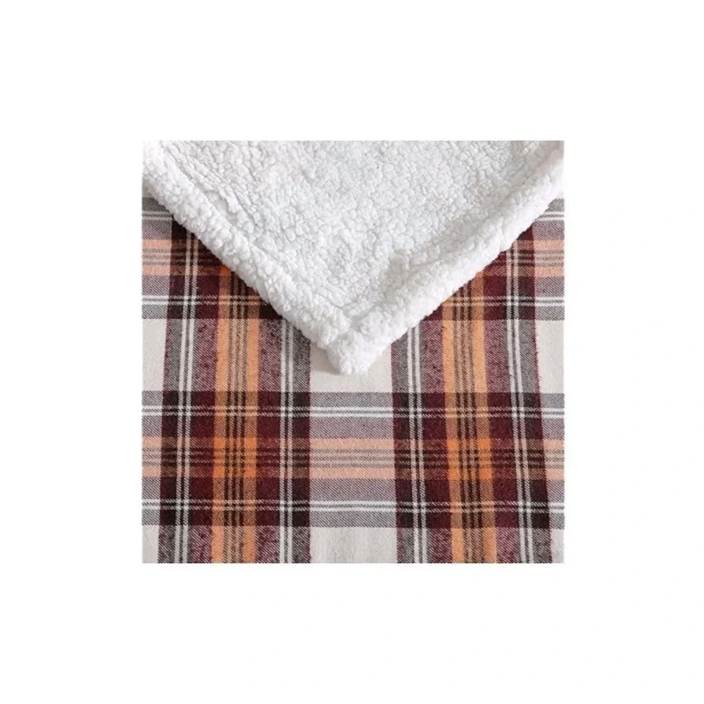 Eddie Bauer Home Edgewood Red Plaid Flannel Reversible Sherpa 50